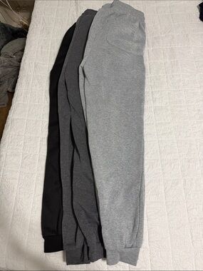 Men’s Jogger Pants - Comfortable Everyday Bottoms 3 pairs